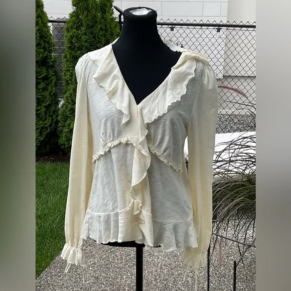Anthropologie Cream Ruffled V-Neck Long Sleeve Blouse - Picture 3 of 9